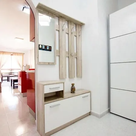 Vip Holidays & Center 1 Apartment *