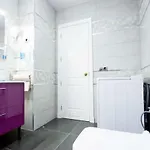 Vip Holidays & Center 1 Apartment *